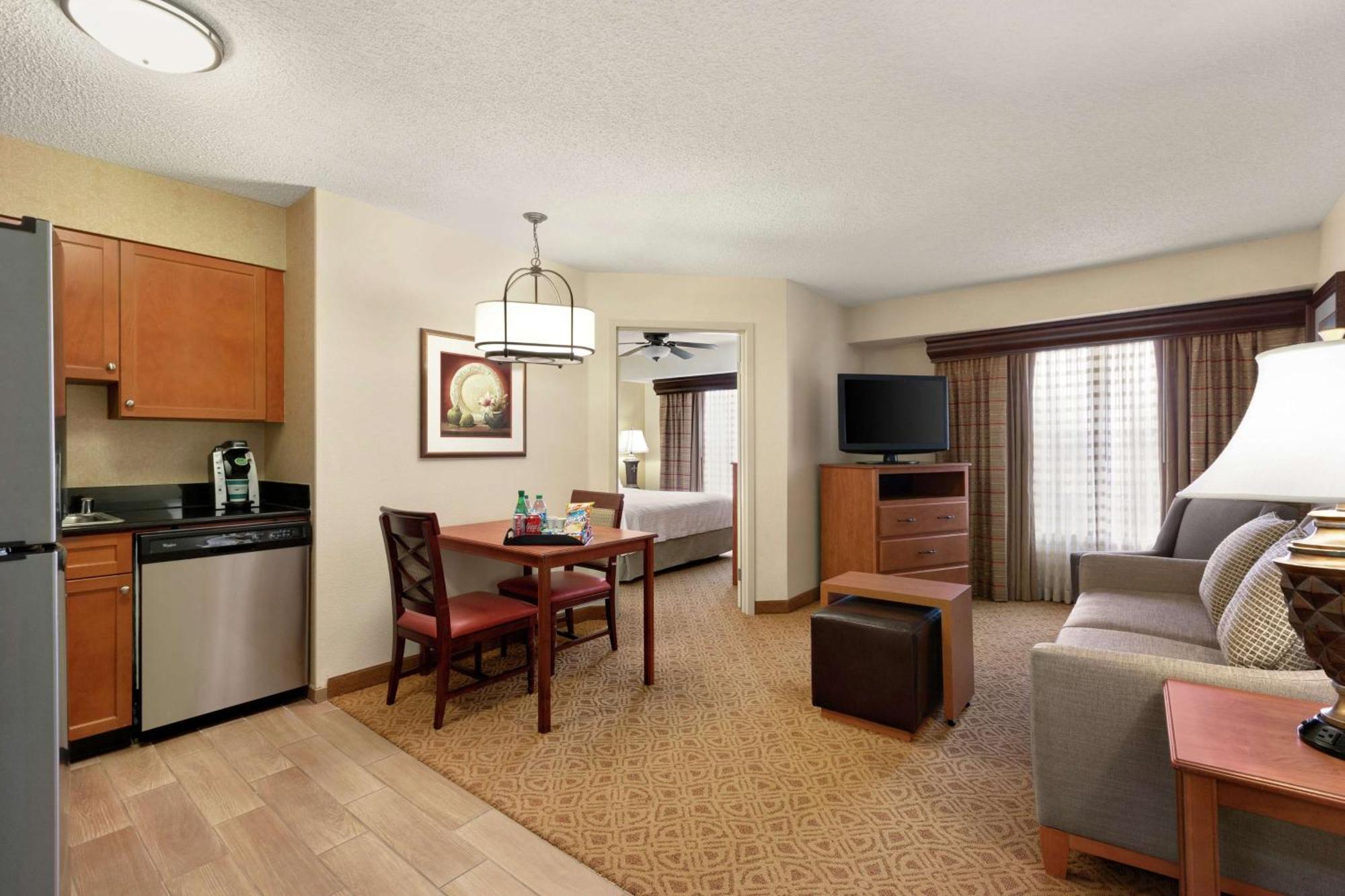 Homewood Suites By Hilton Dallas-Park Central Area Eksteriør billede